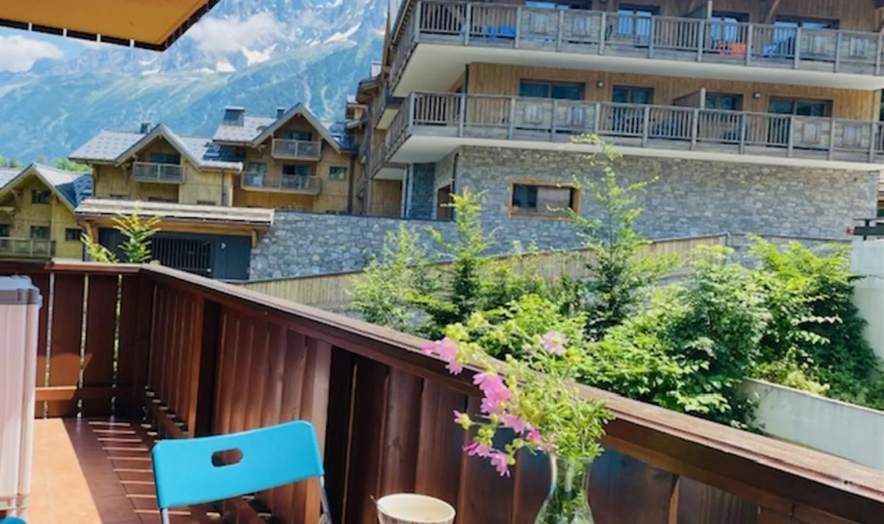 Slopes Of Les Houches 25 M With Balcony Apartment